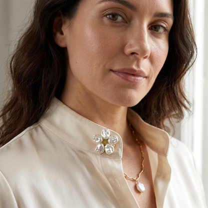Ivory Blossom | 1 Set