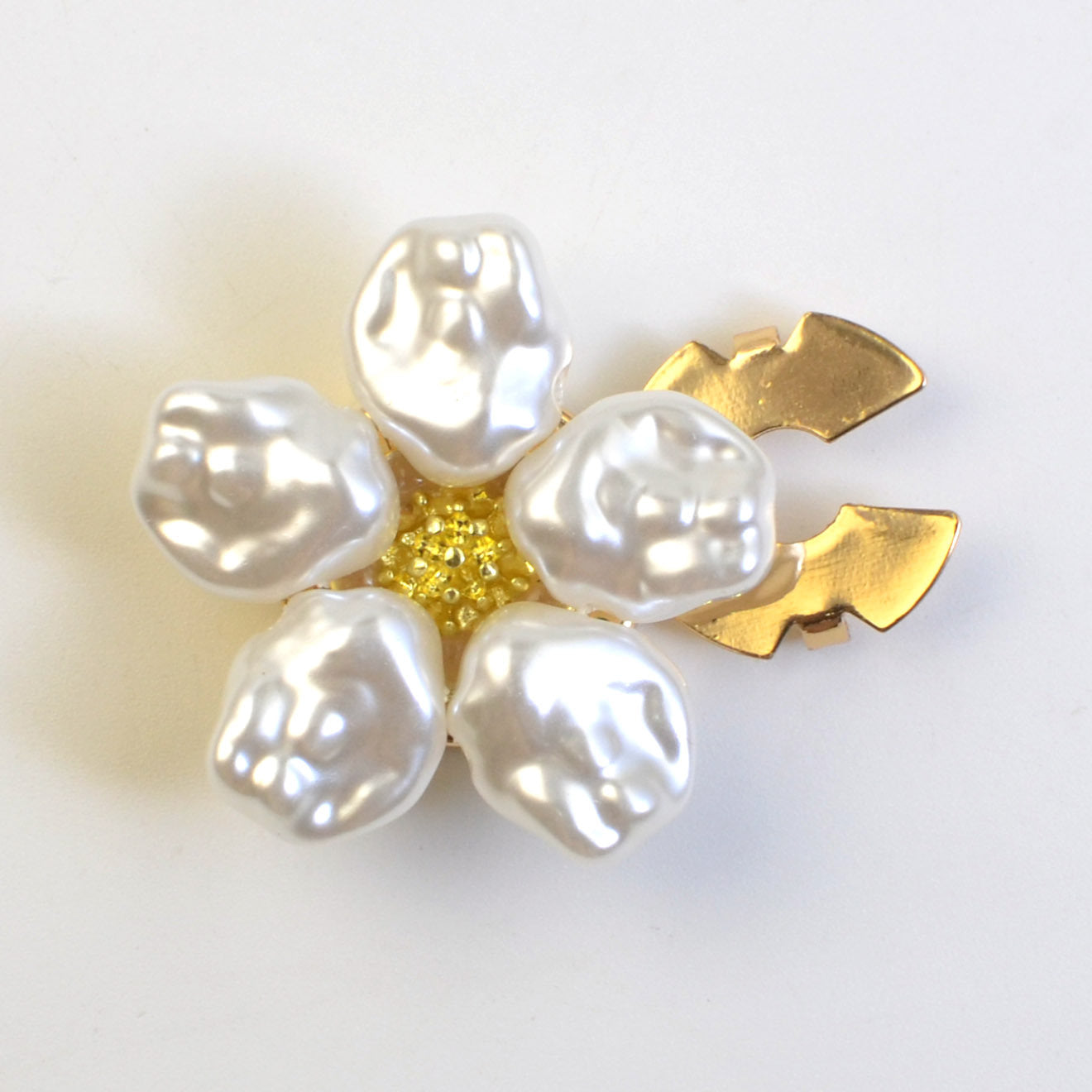 Ivory Blossom | 1 Set
